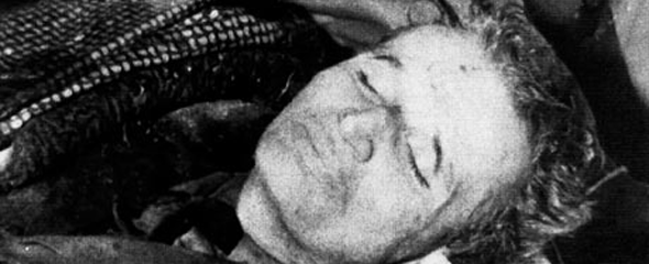 nicolae ceausescu in his coffin 